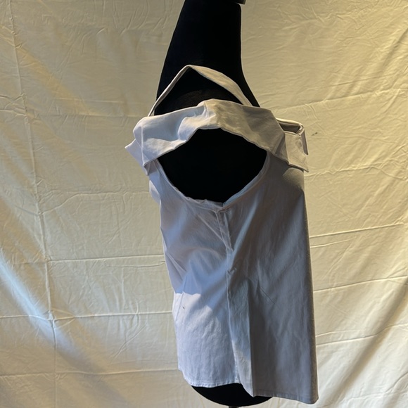 NWT cold shoulder top - Picture 3 of 7